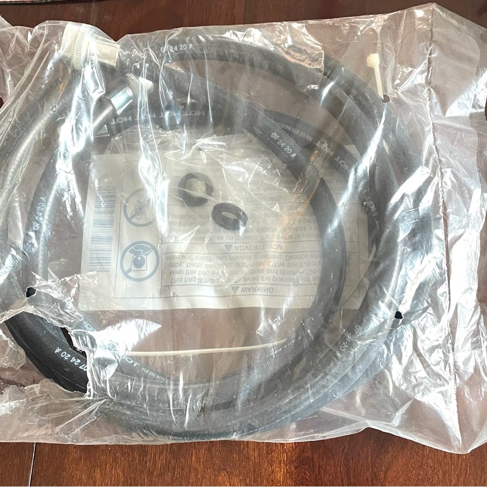 Washing Machine Hoses (2 Count) with 2 hose washers